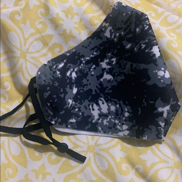 Mask - Picture 2 of 3